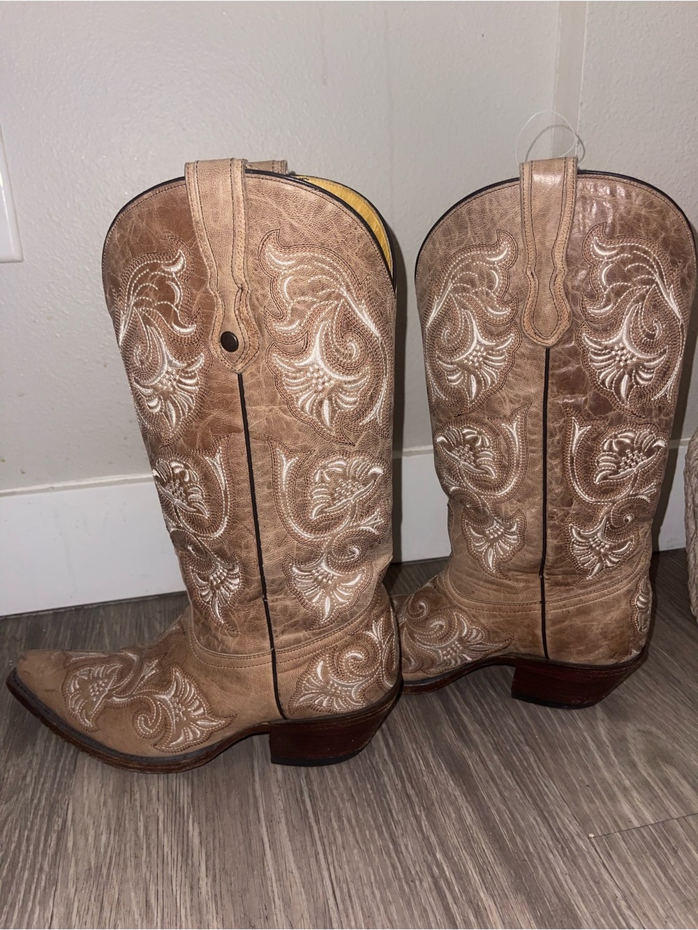 Corral Yellow Leather Western Boot Interior with Brown Trim
